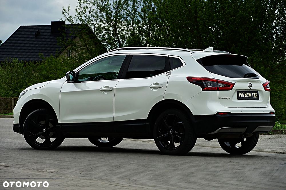 Nissan Qashqai 1.2 DIG-T Xtronic TEKNA+ - 17