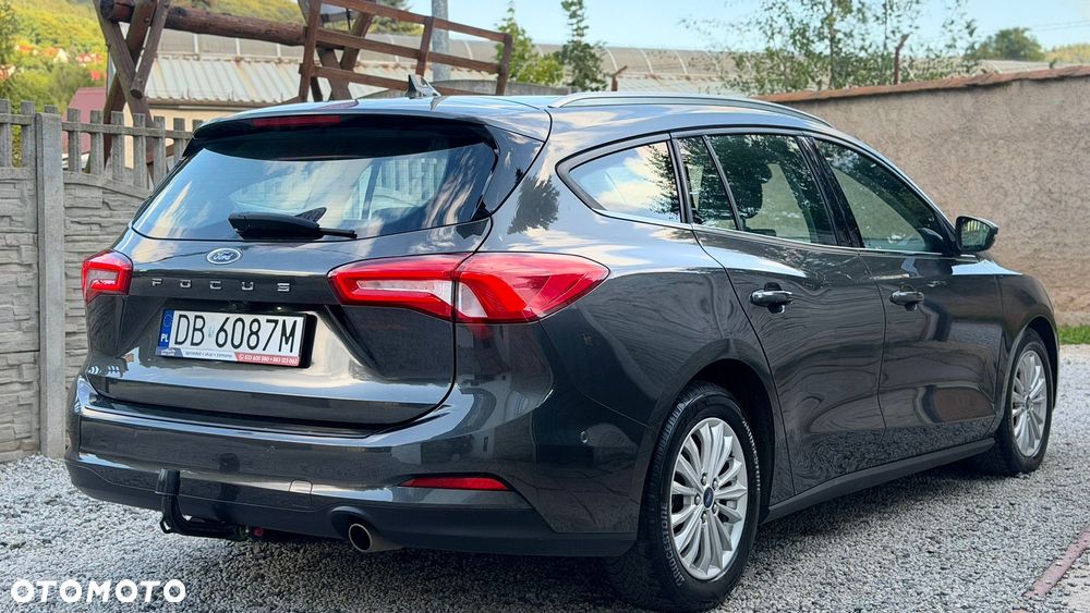 Ford Focus - 12