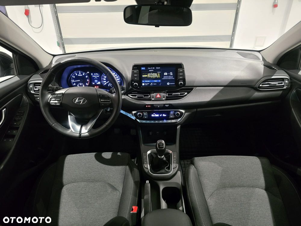 Hyundai i30 1.5 T-GDI 48V Smart - 8