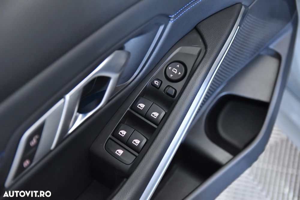 BMW Seria 3 320i xDrive AT - 15