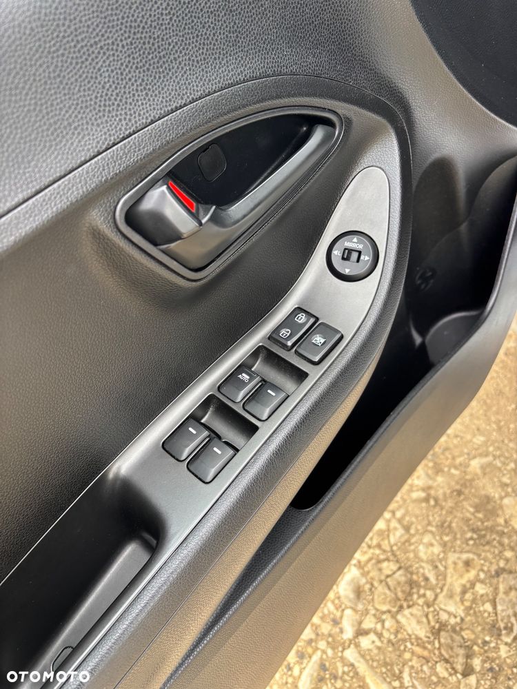 Kia Picanto - 15