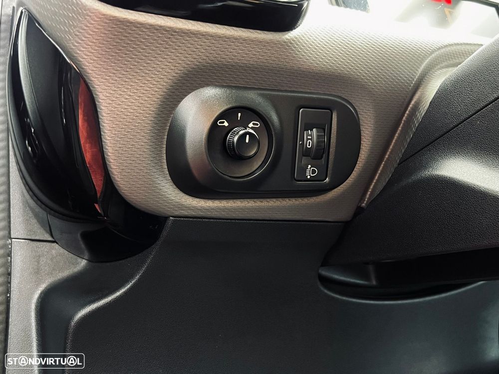 Citroën C4 Cactus 1.2 VTi Feel Ed.Hello - 21