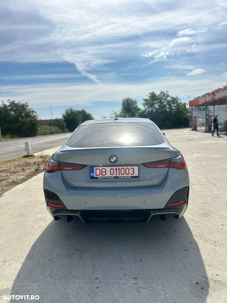 BMW i4 - 33