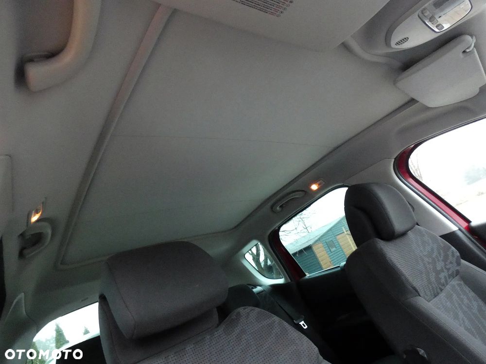 Peugeot 3008 1.6 Premium - 12