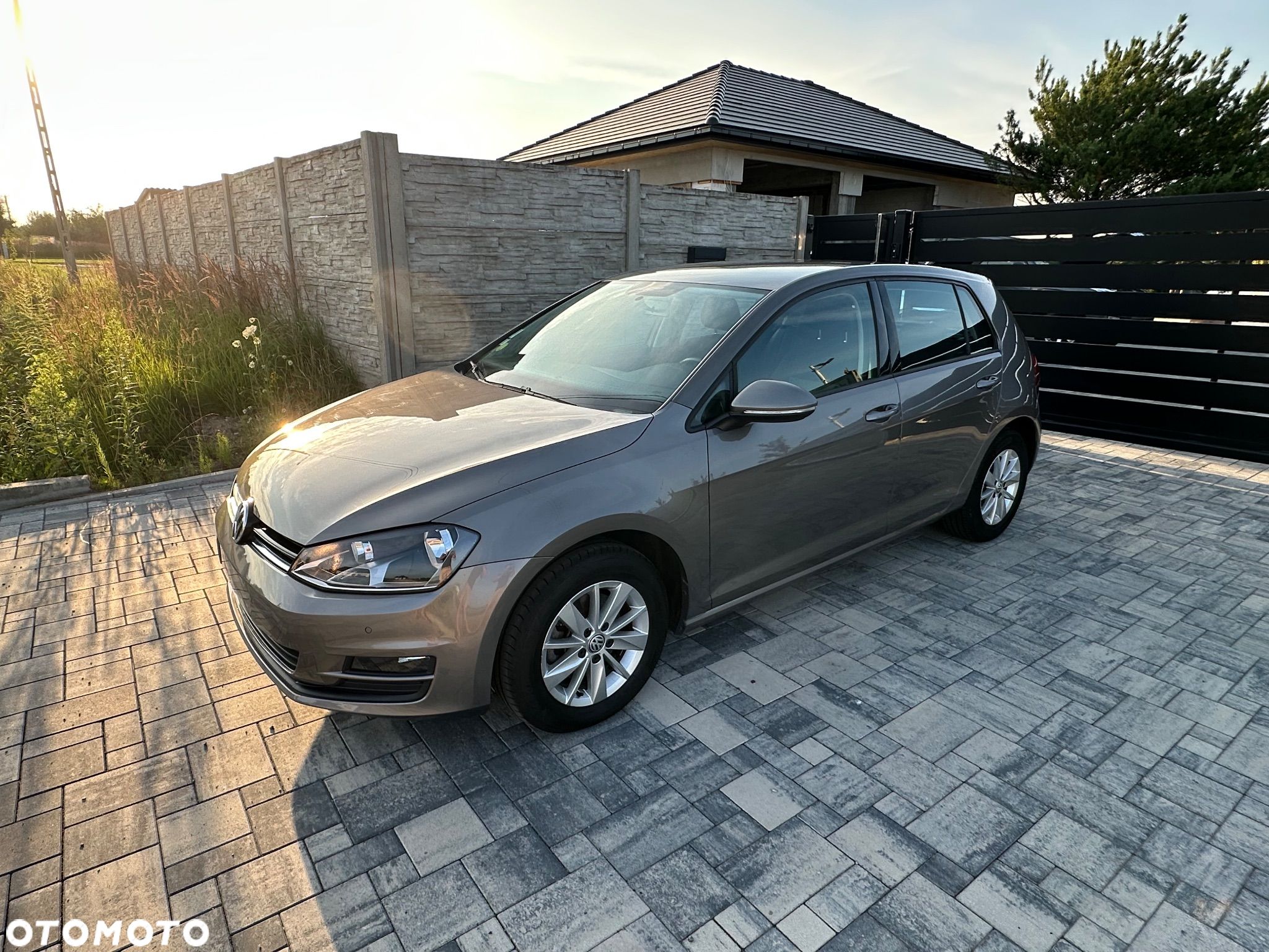 Volkswagen Golf 1.6 BlueTDI Comfortline - 1