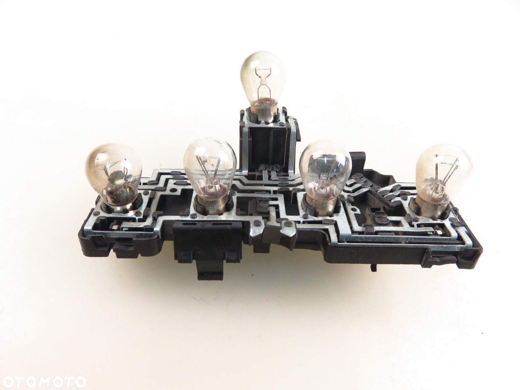 WKŁAD LAMPY LEWY TYŁ VW PASSAT B5 FL Variant  3B9945257B 6PIN - 7