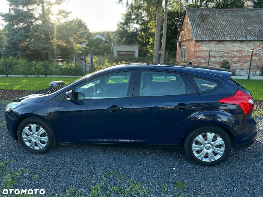 Ford Focus 1.6 Trend - 4