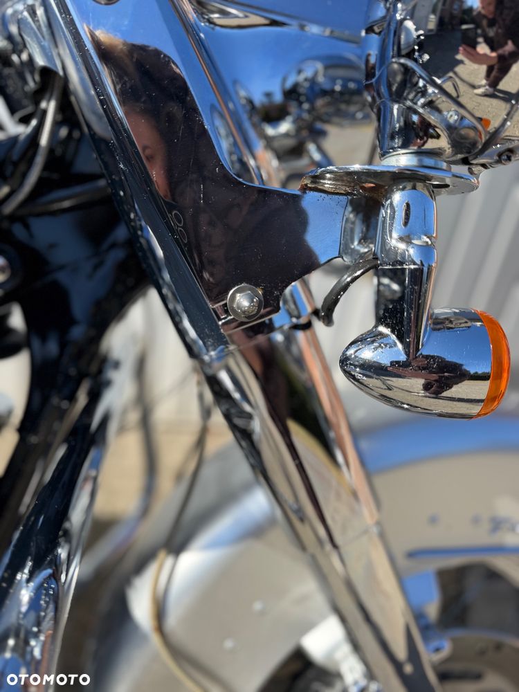 Harley-Davidson Touring Road King - 30