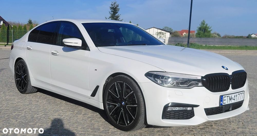 BMW Seria 5 520d M Sport Edition - 1