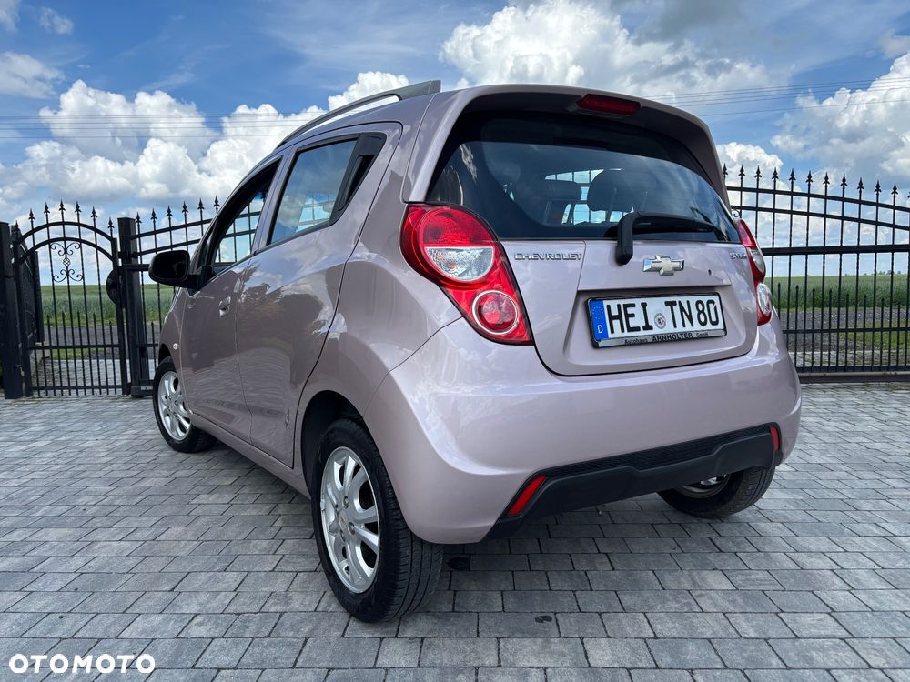 Chevrolet Spark 1.2 LT - 12