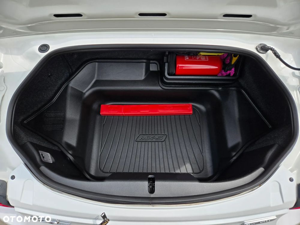 Mazda MX-5 RF SKYACTIV-G 184 Sports-Line - 25