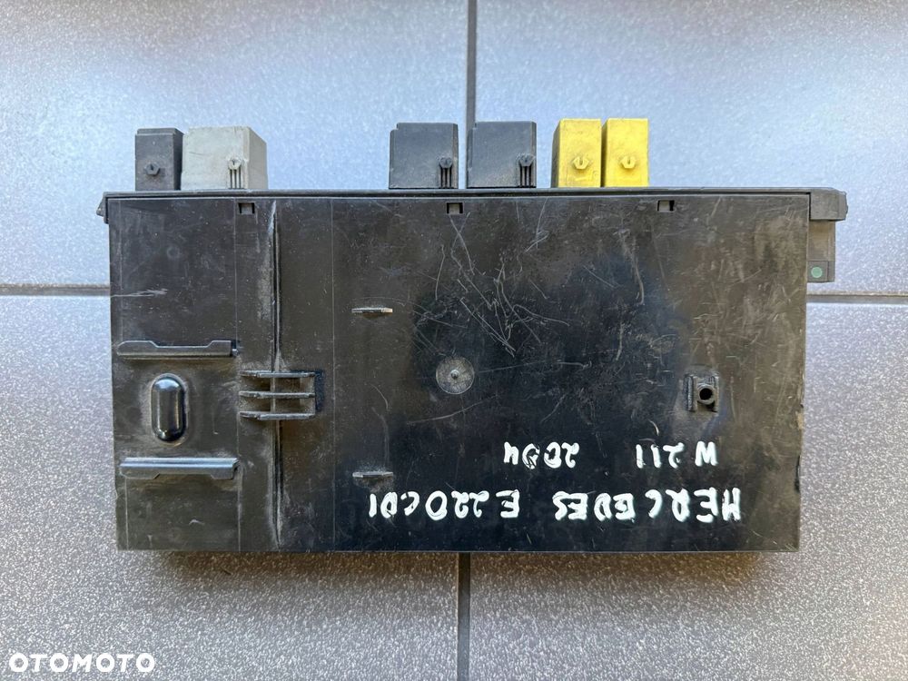 MODUŁ SAM MERCEDES W211 A2115453501 5DK008047-31 - 4