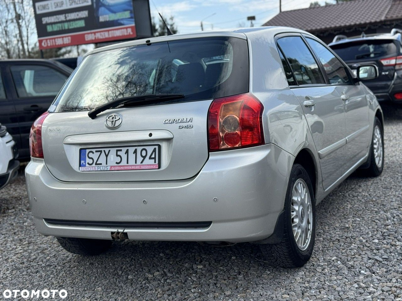 Toyota Corolla - 4