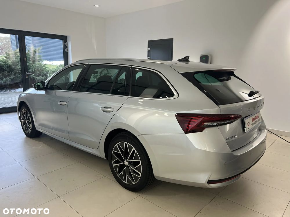 Skoda Octavia 1.5 TSI Selection - 7