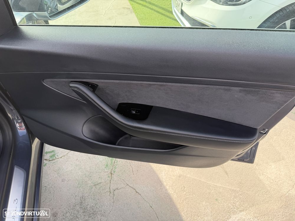 Tesla Model 3 Standard Range Plus RWD - 12