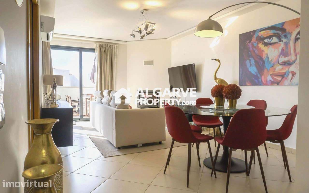 Moradia V3+2 em condomínio com piscina e garagem em Vilamoura, Algarve - Grande imagem: 2/47