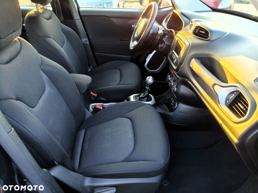 Jeep Renegade 1.4 MultiAir Longitude - 23