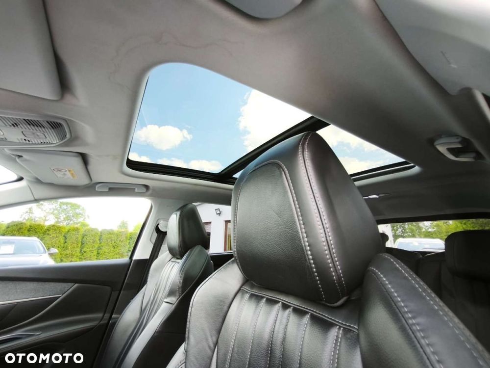 Peugeot 5008 - 13