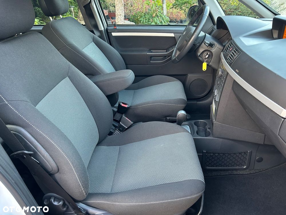 Opel Meriva - 27