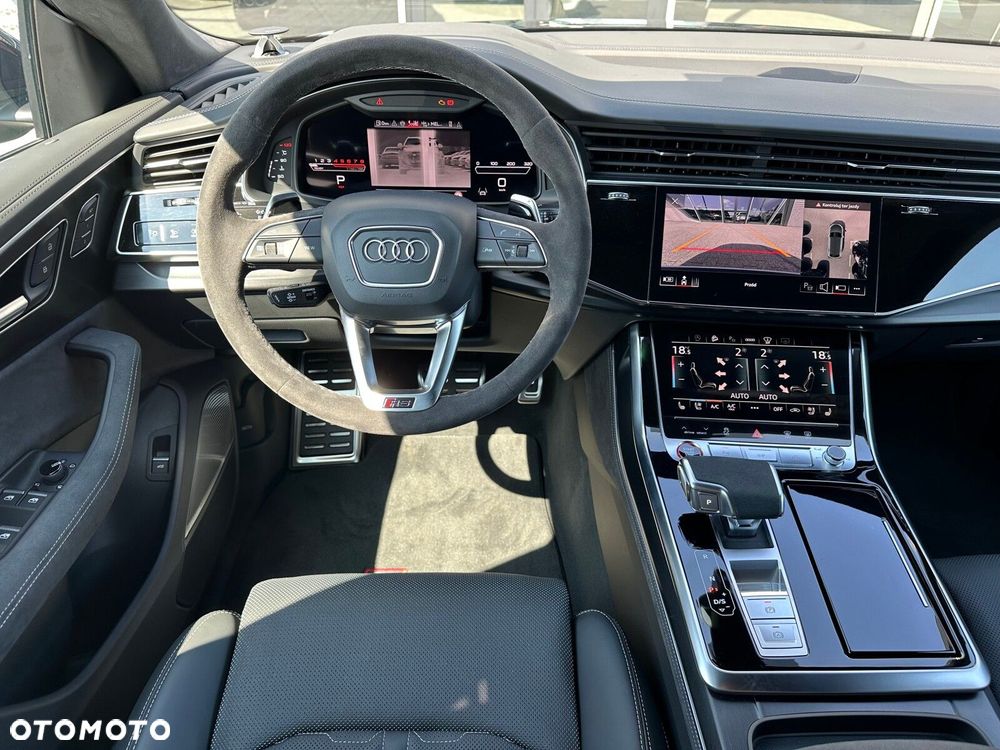 Audi RS Q8 - 18