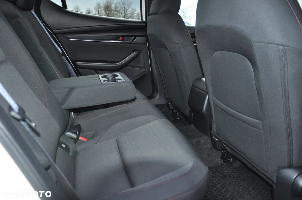 Mazda 3 e-SKYACTIV-G 2.0 M HYBRID 150 HOMURA - 33