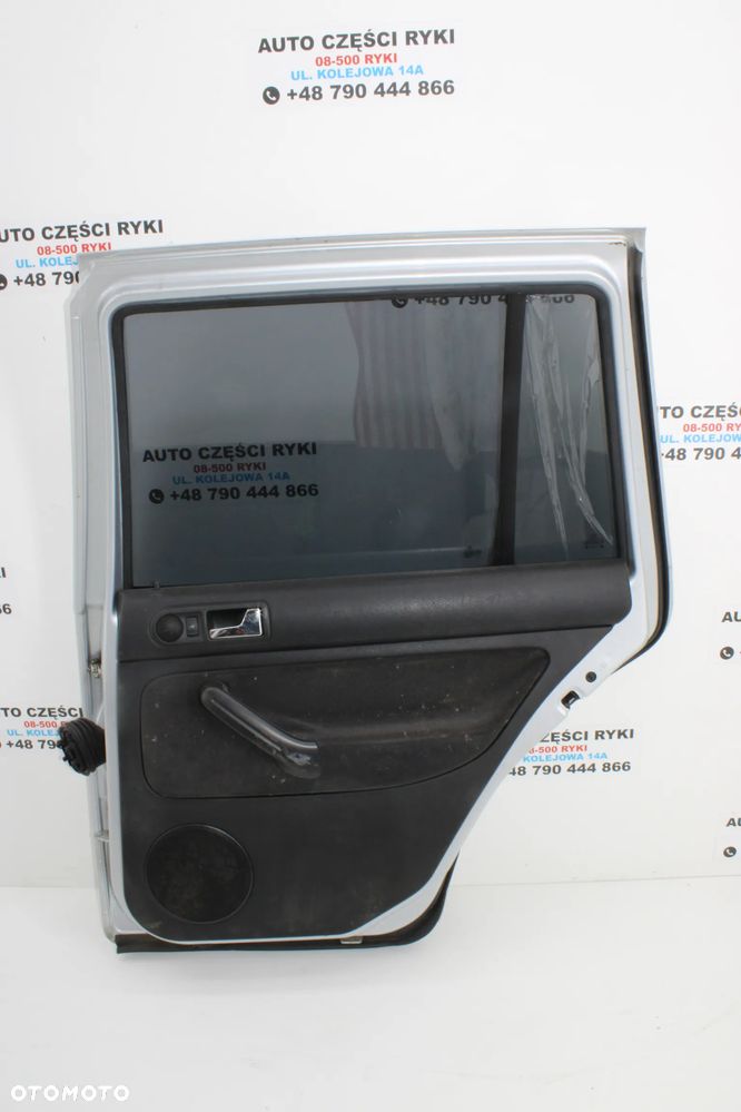 VW Golf IV Kombi Drzwi Prawy Tył LA7W - 5