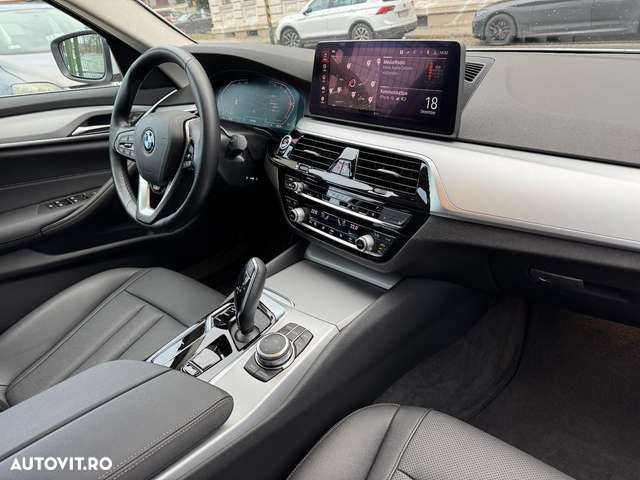 BMW Seria 5 - 10