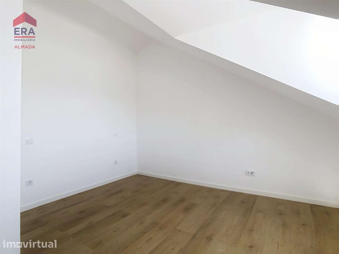Apartamento, 100 m², Almada, Cova da Piedade, Pragal e Cacilhas - Grande imagem: 5/21