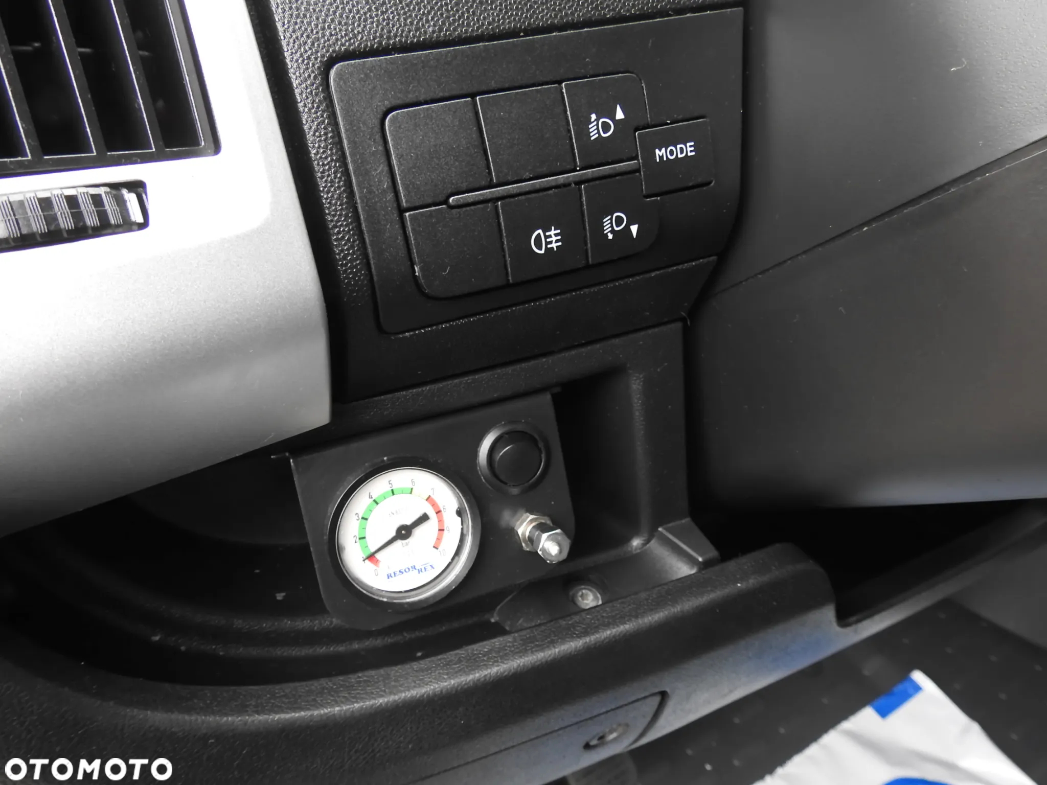 Fiat DUCATO PLANDEKA WINDA 8 PALET WEBASTO KLIMATYZACJA TEMPOMAT PNEUMATYKA 180KM [ 1781 ] - 32