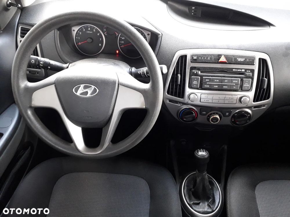 Hyundai i20 1.25 Comfort - 36