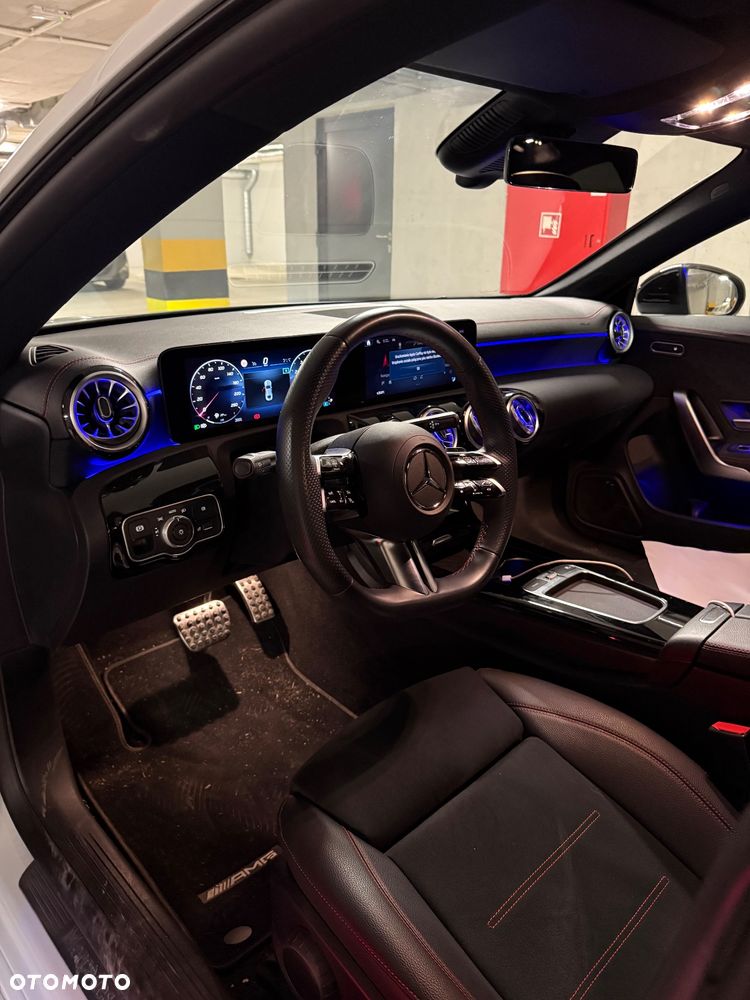 Mercedes-Benz CLA 200 AMG Line 7G-DCT - 10