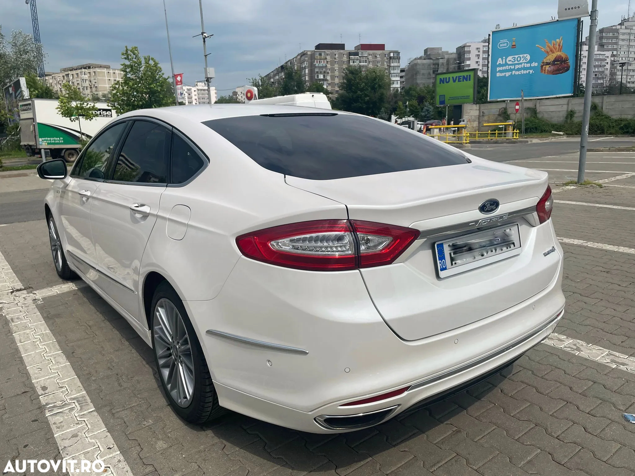 Ford Mondeo 2.0 HEV Vignale - 4