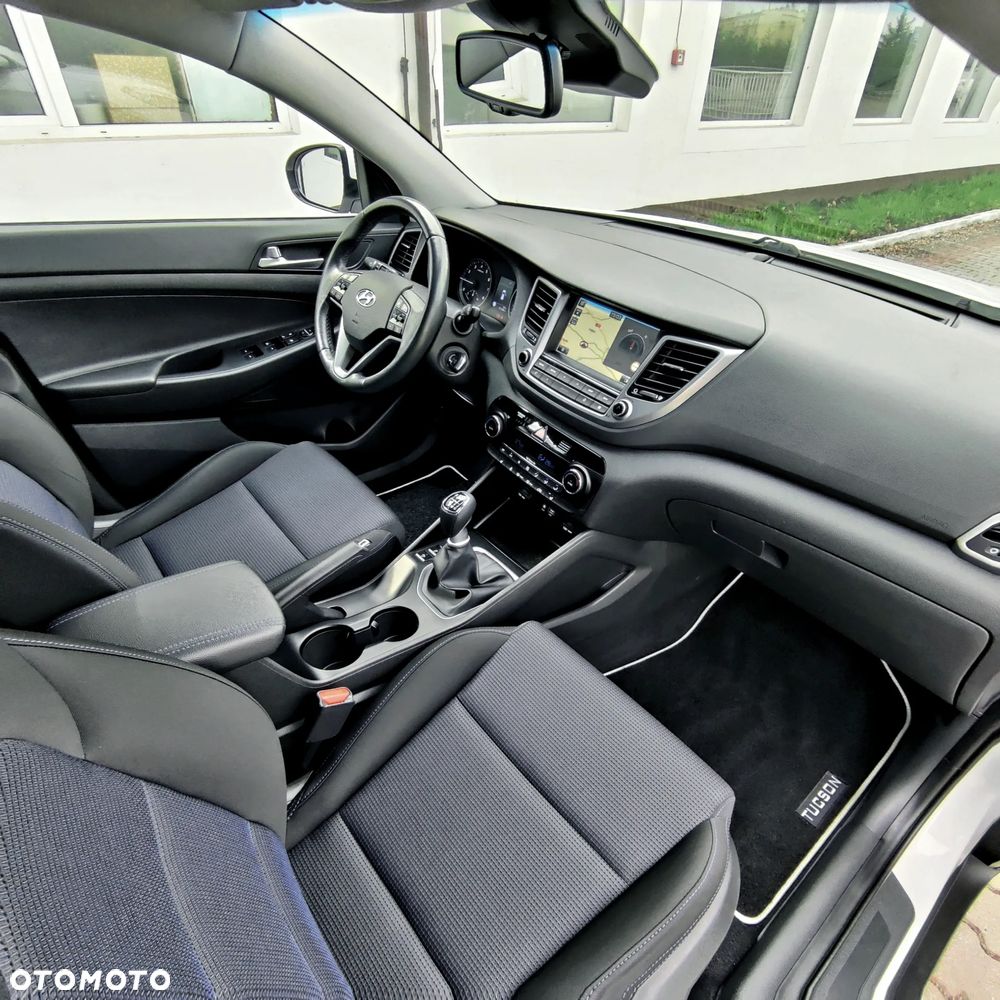 Hyundai Tucson blue 1.6 GDi 2WD Navi - 8