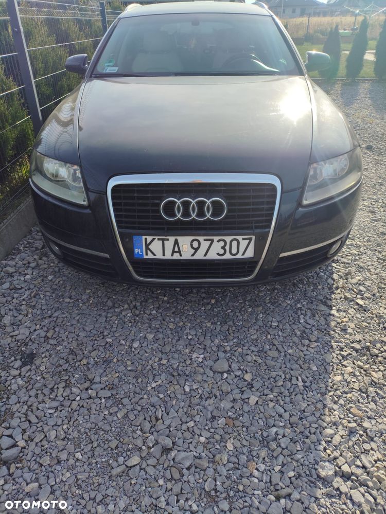 Audi A6 Avant - 1