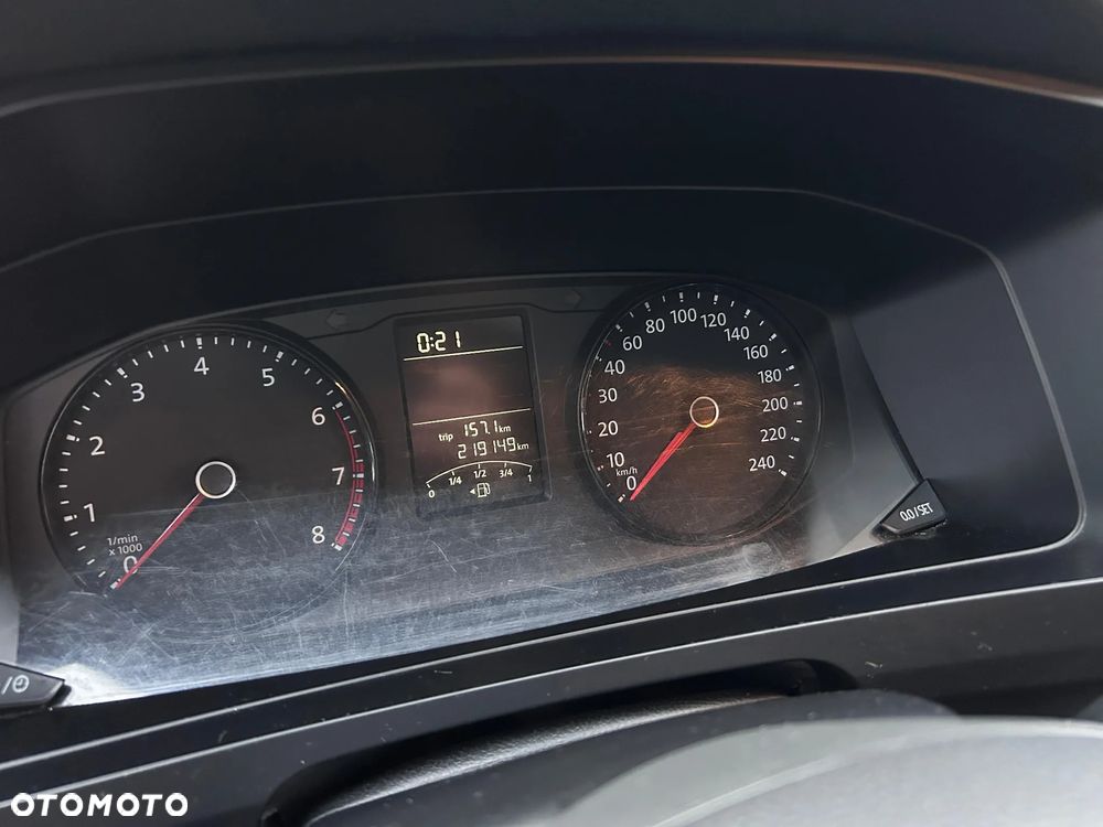 Volkswagen Transporter - 15