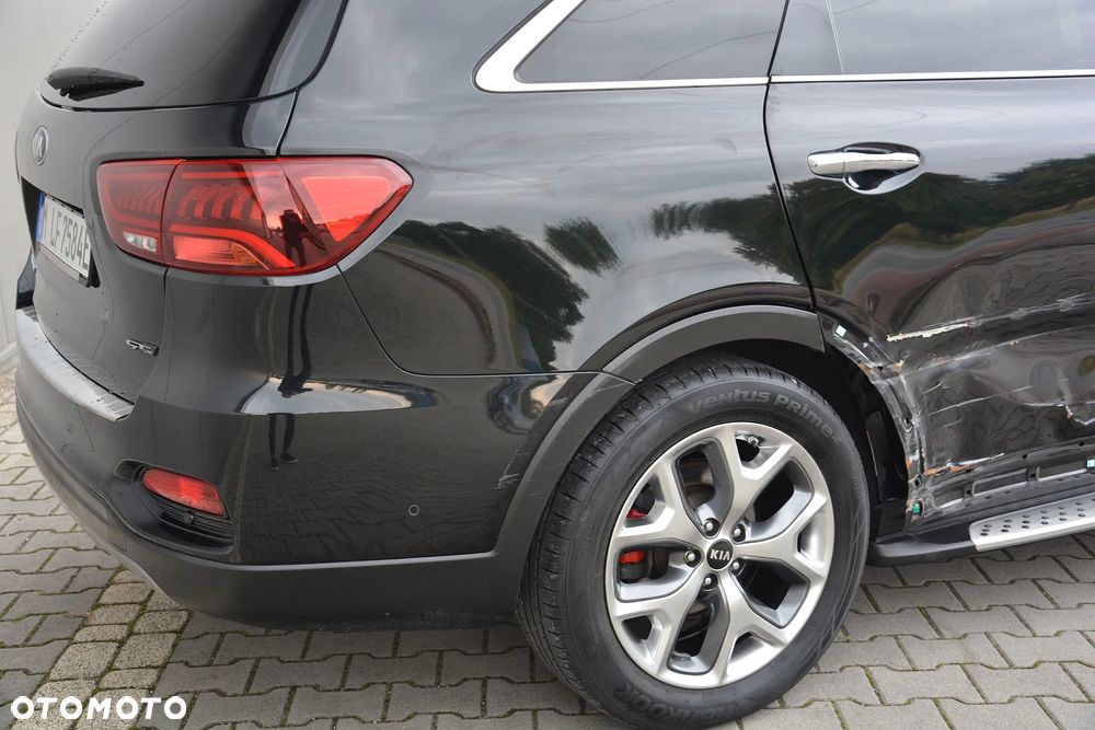 Kia Sorento 2.2 CRDi AWD Platinum Edition - 24