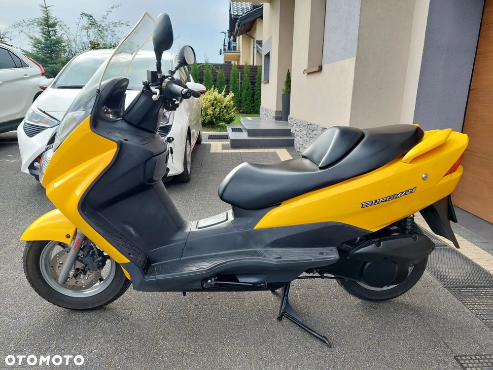 Suzuki Burgman - 8