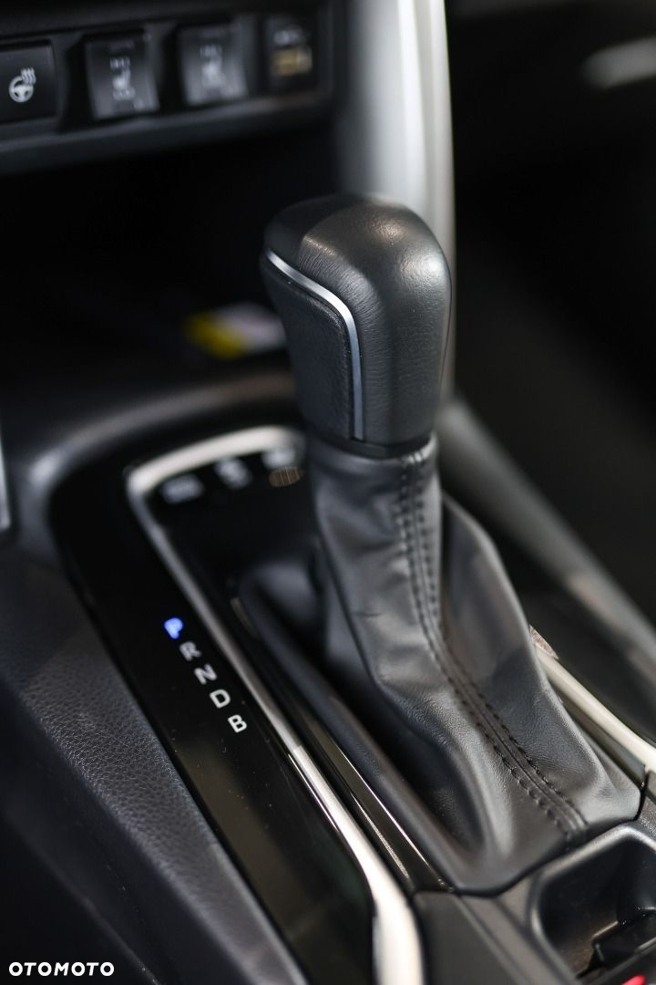 Toyota Corolla Cross - 36