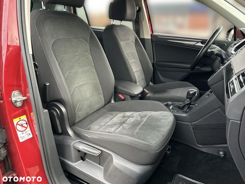Volkswagen Tiguan - 10