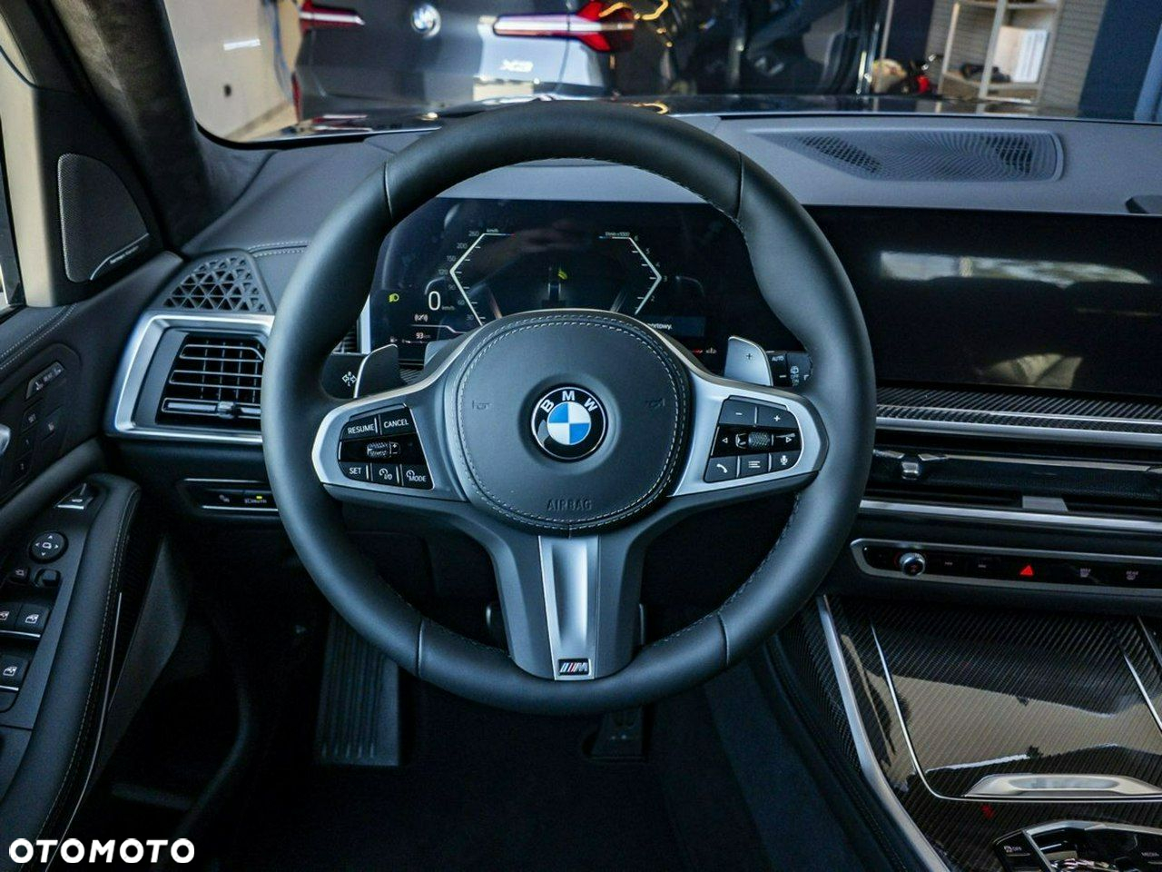BMW X7 - 12