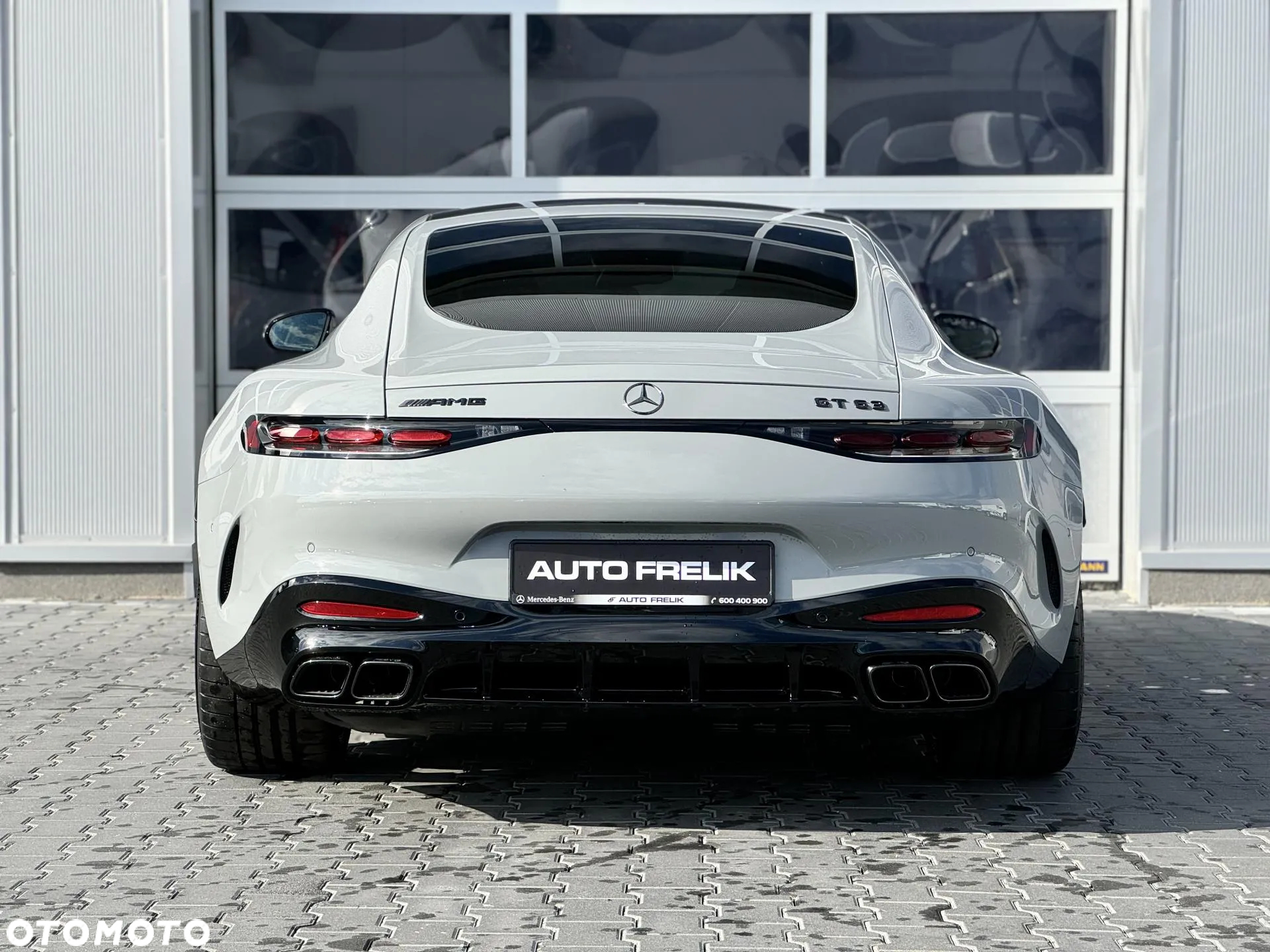 Mercedes-Benz AMG GT 63 4Matic+ - 13