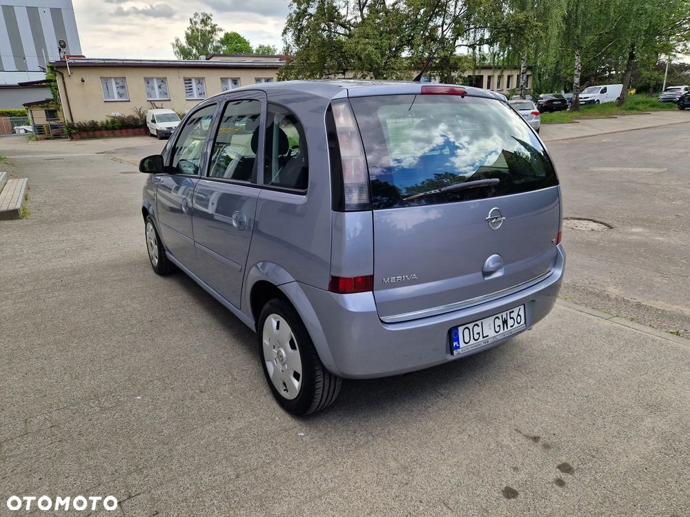 Opel Meriva 1.6 16V Easytronic Cosmo - 4