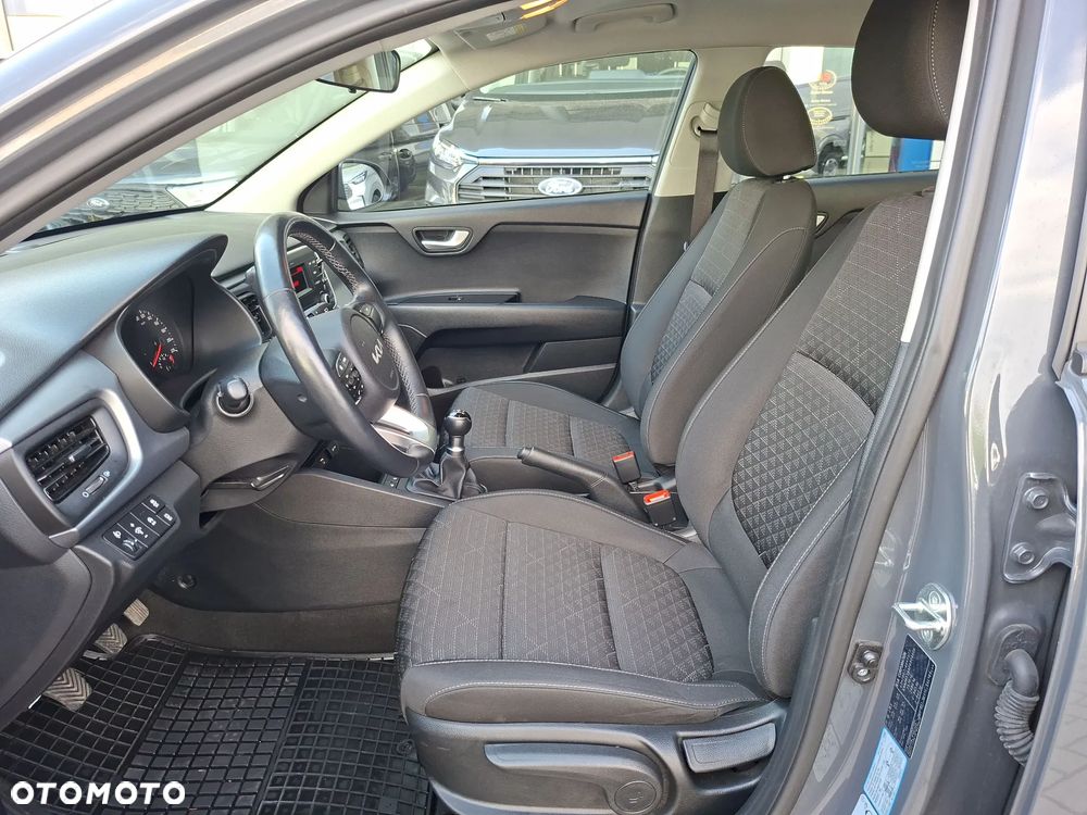 Kia Rio 1.2 M - 16