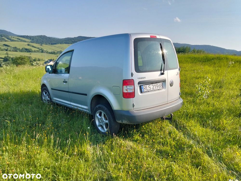 Volkswagen Caddy - 2