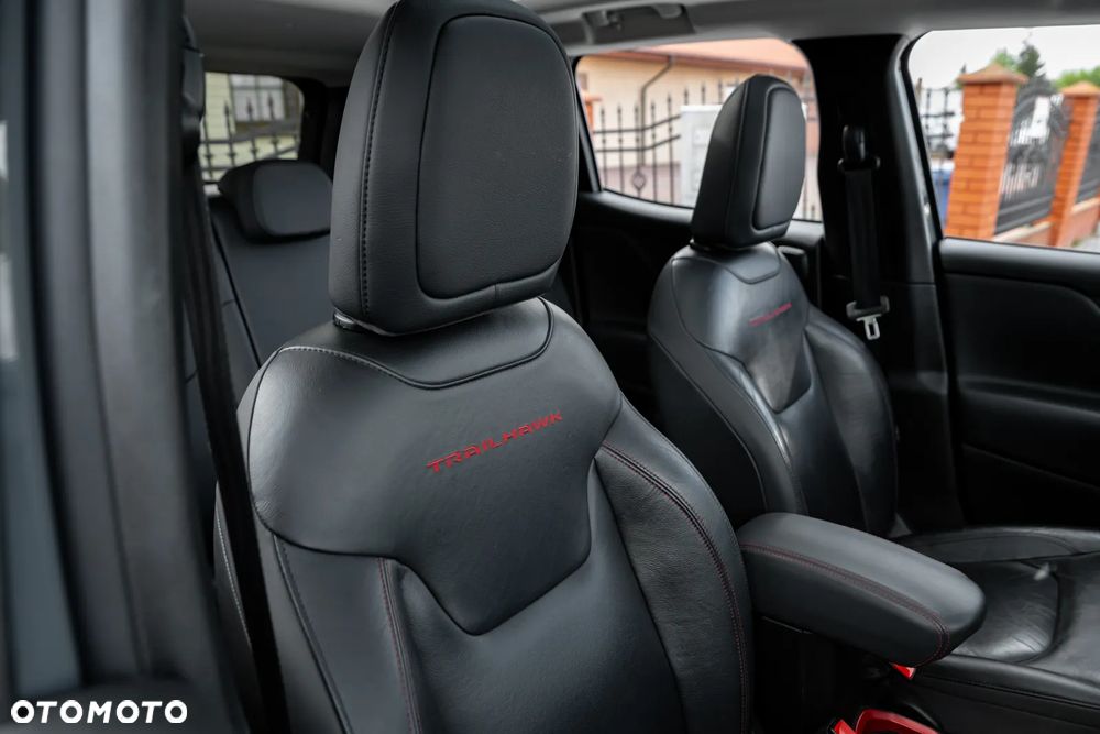 Jeep Renegade 2.0 MultiJet Active Drive Low Automatik Trailhawk - 27