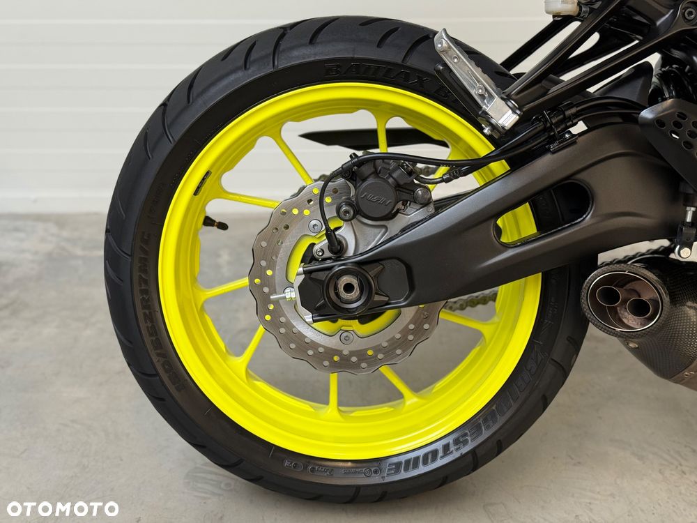 Yamaha MT - 15