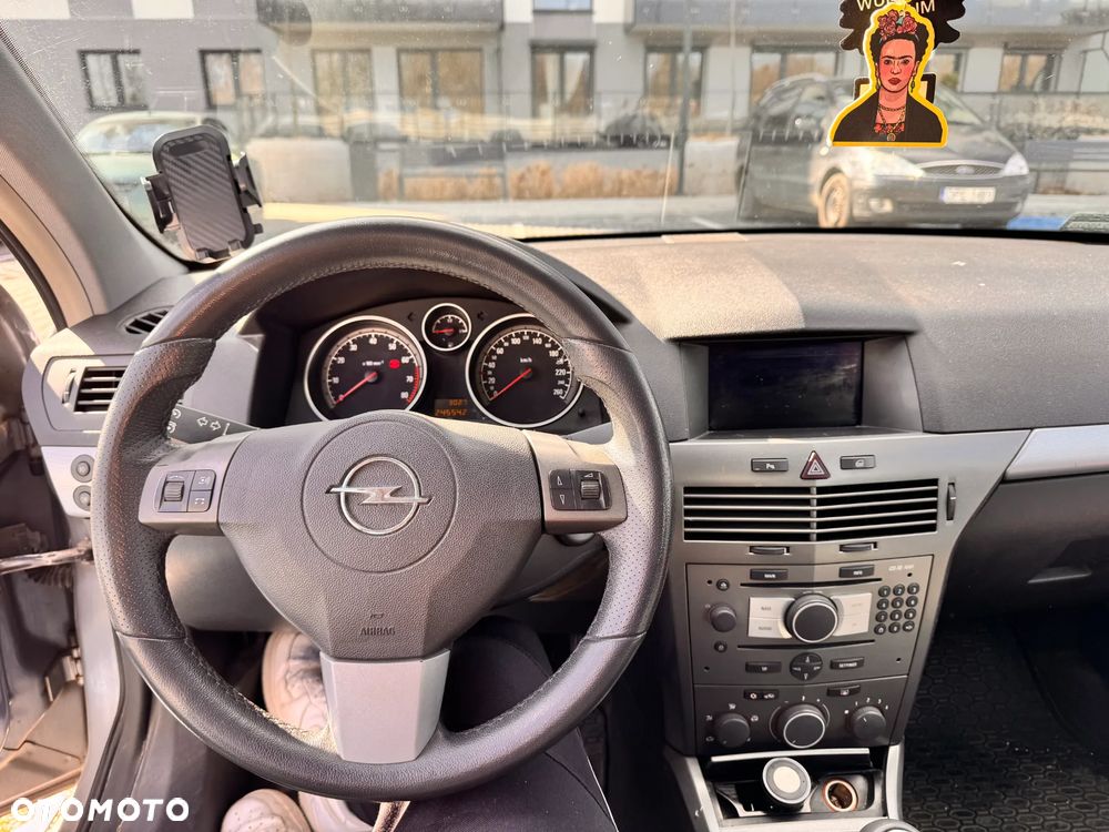 Opel Astra 1.6 Easytronic Cosmo - 16