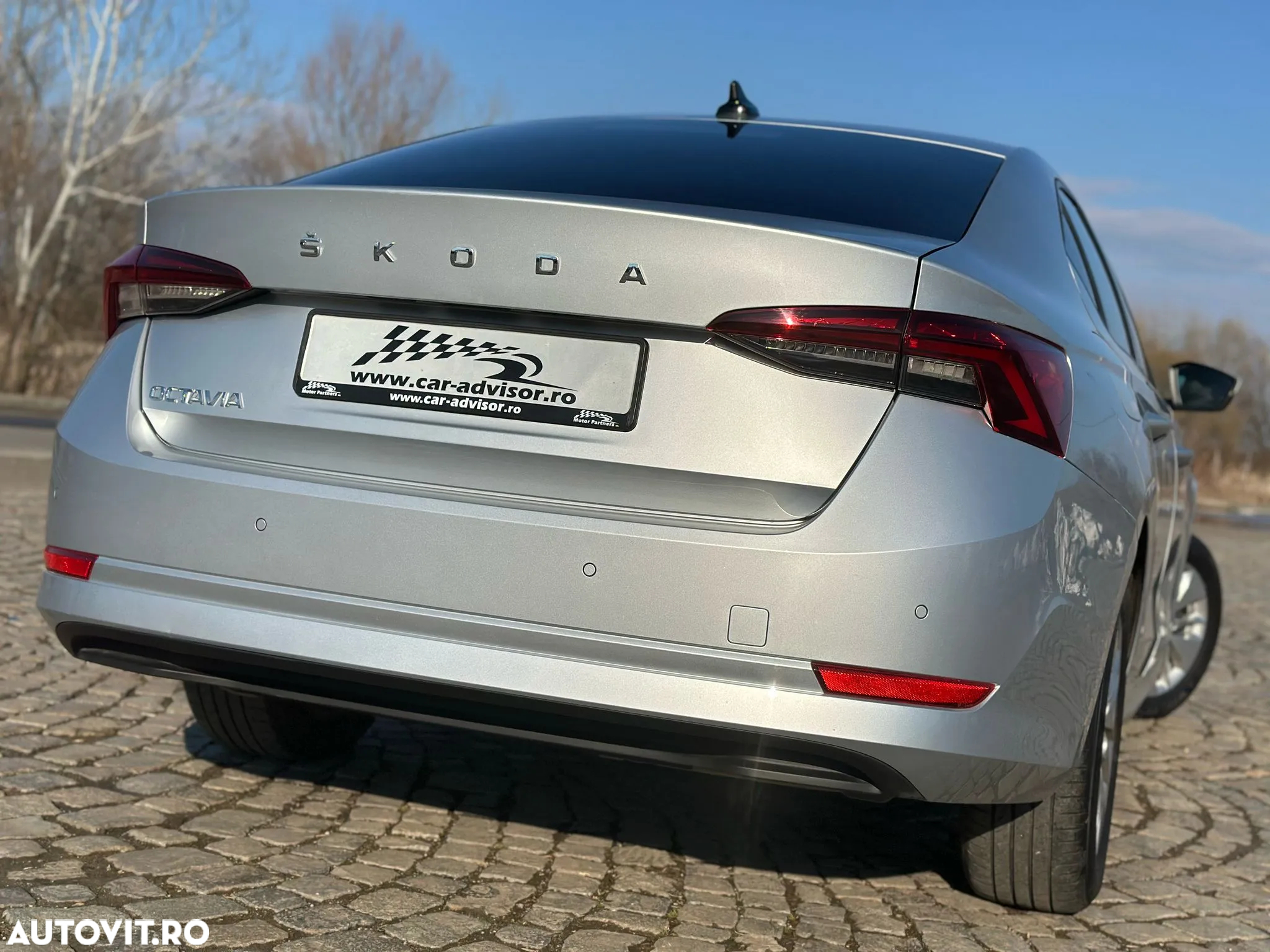 Skoda Octavia 2.0 TDI Style - 9