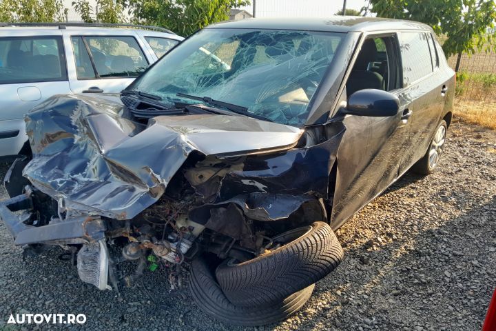 Lampa / Tripla stop stanga pe aripa 5J6945095 Skoda Fabia 5J [facelif - 3
