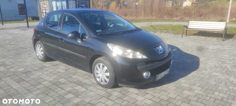 Peugeot 207 1.4 16V Trendy - 3